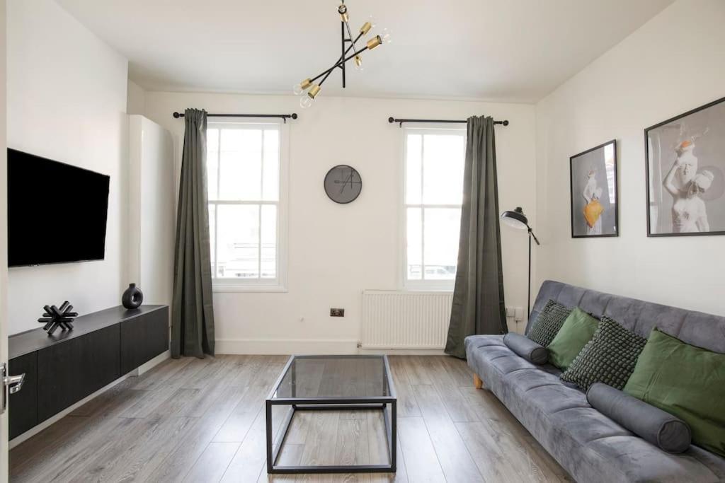 Spacious Serenity In The Heart Of Central לונדון מראה חיצוני תמונה