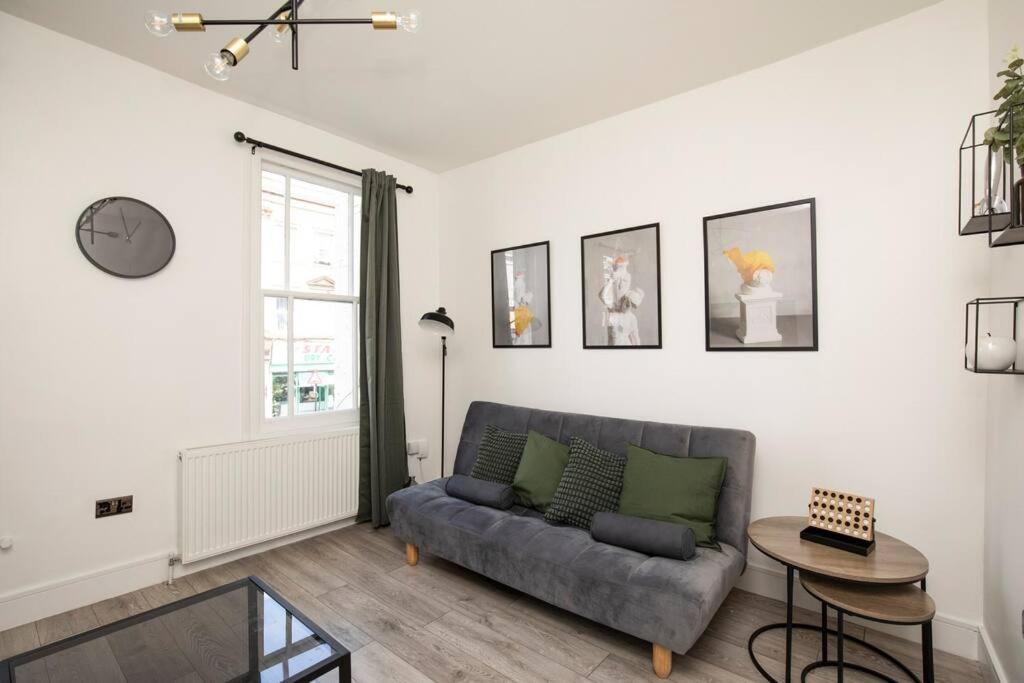 Spacious Serenity In The Heart Of Central לונדון מראה חיצוני תמונה