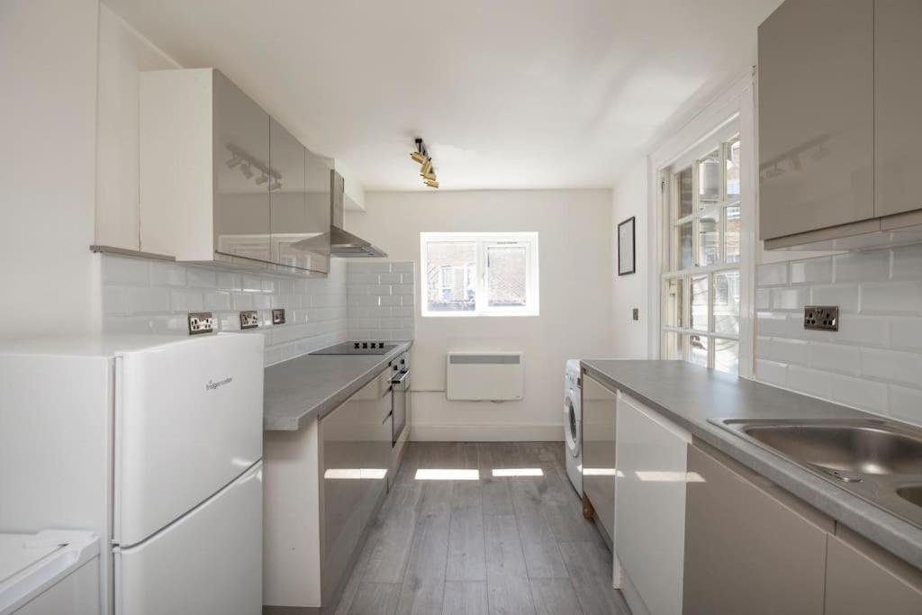 Spacious Serenity In The Heart Of Central לונדון מראה חיצוני תמונה
